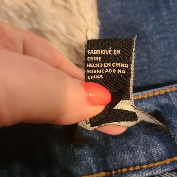 Distressed Blue Women's Jeans Forever 21 - Picture 14 of 14